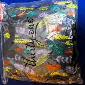 Thirty-One Falling Feathers Bleacher Blanket